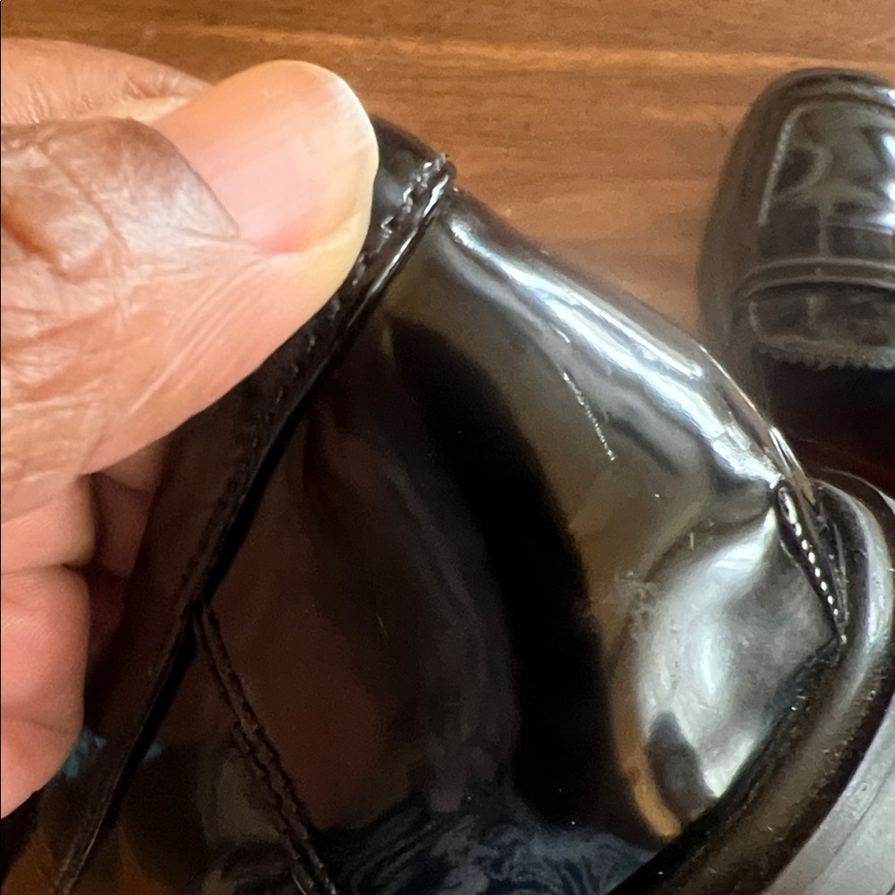 Franco Sarto Glossy Black Loafers with Gold Detail - Picture 8 of 9